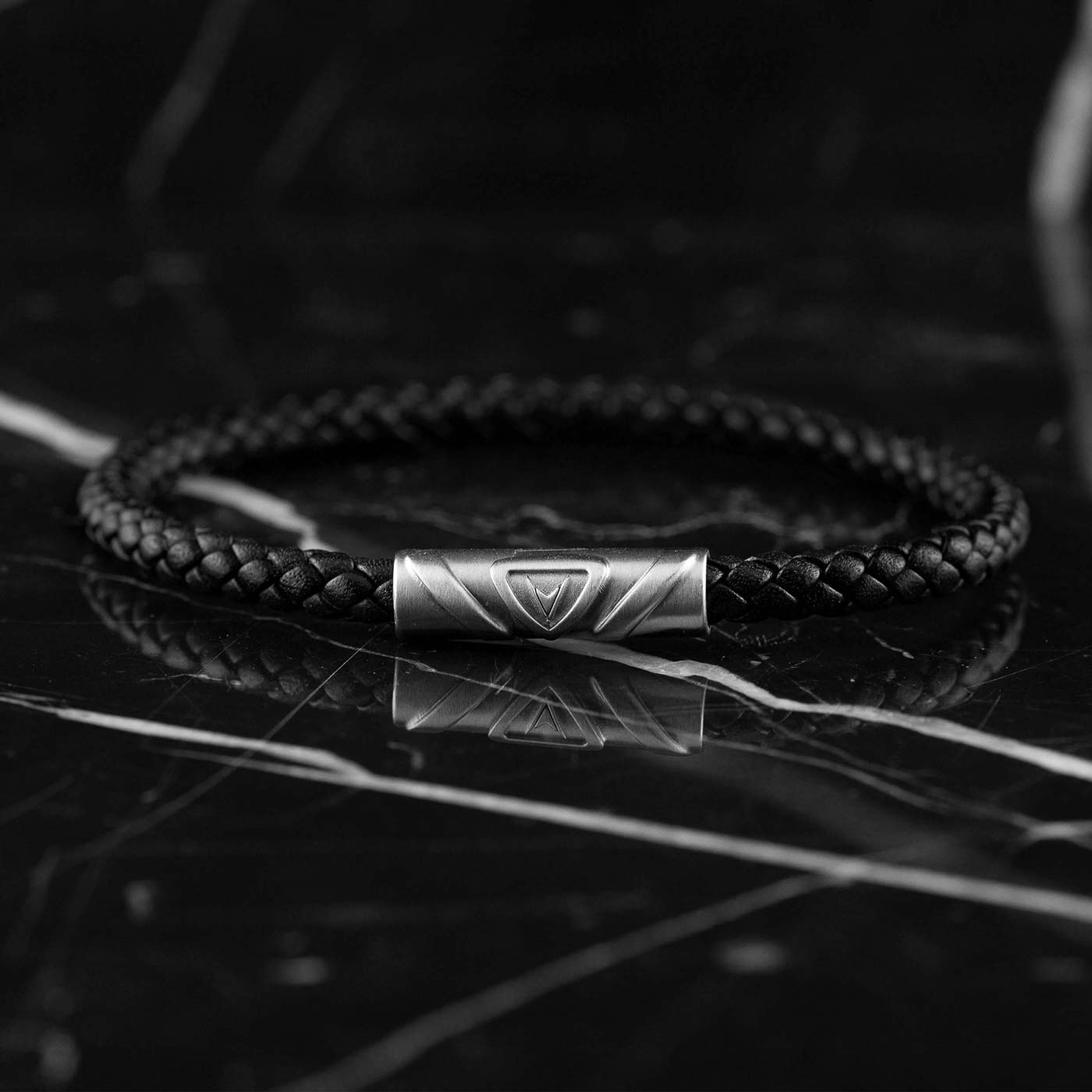 Vincero Delta Single 1BLA-SILL-B42