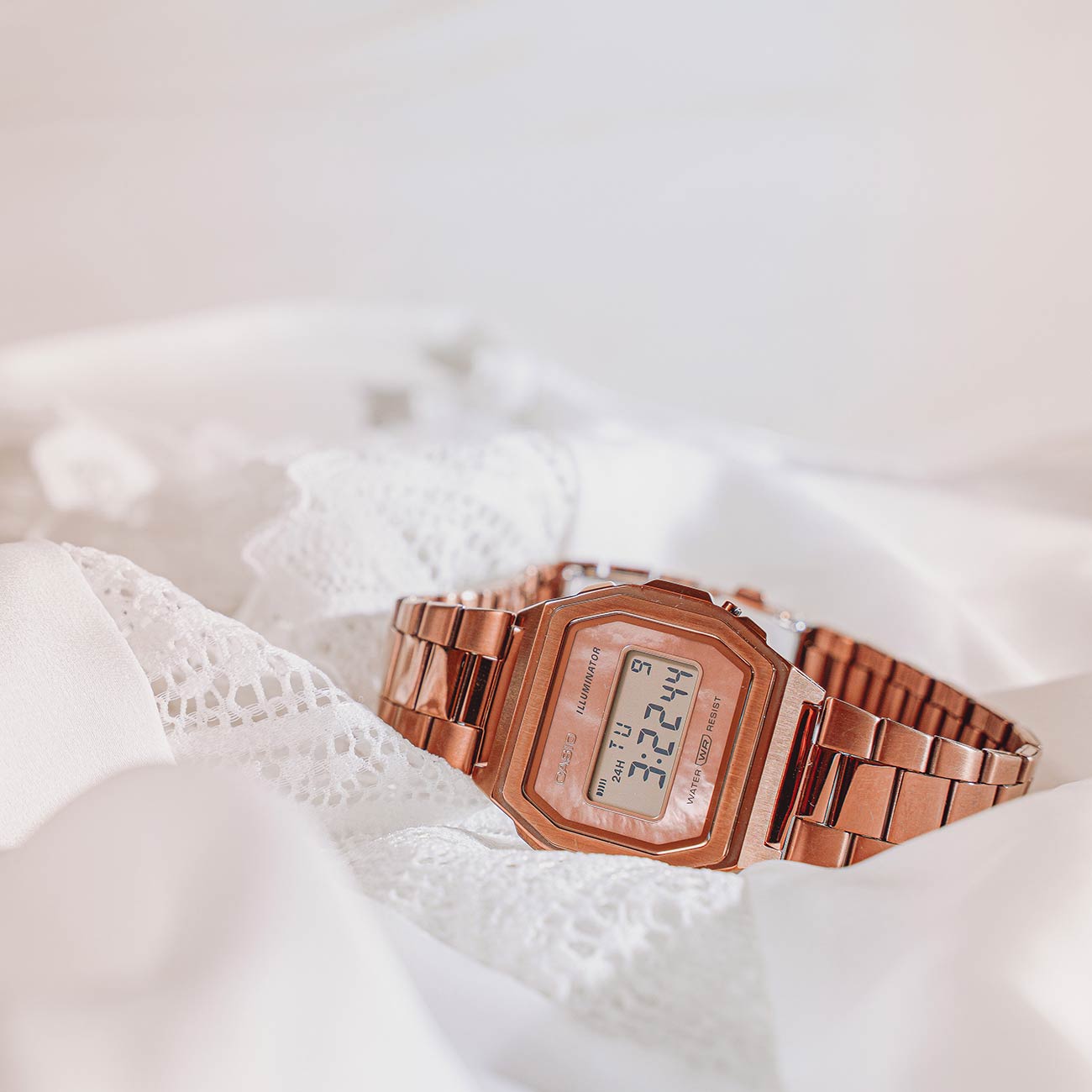 Casio Vintage A1000RG-5EF