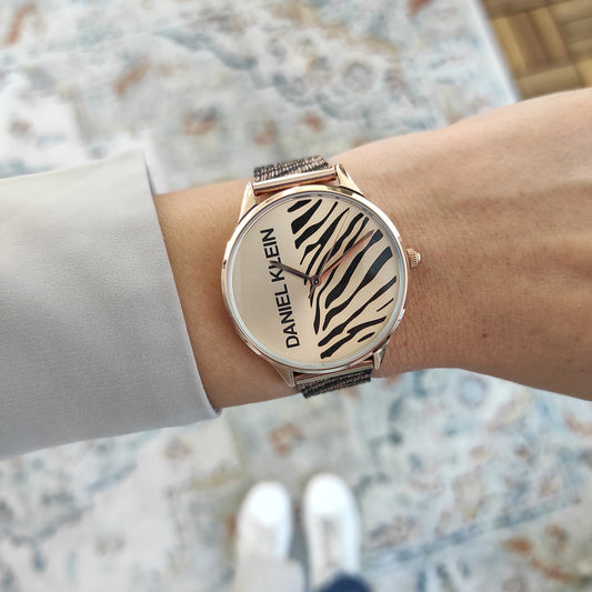 Daniel Klein DK112834-5