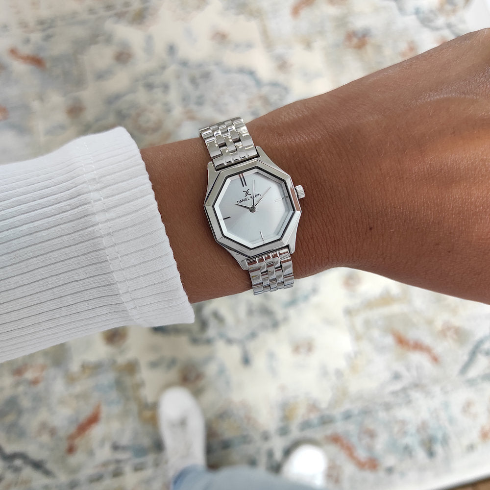 Daniel Klein DK113719-1