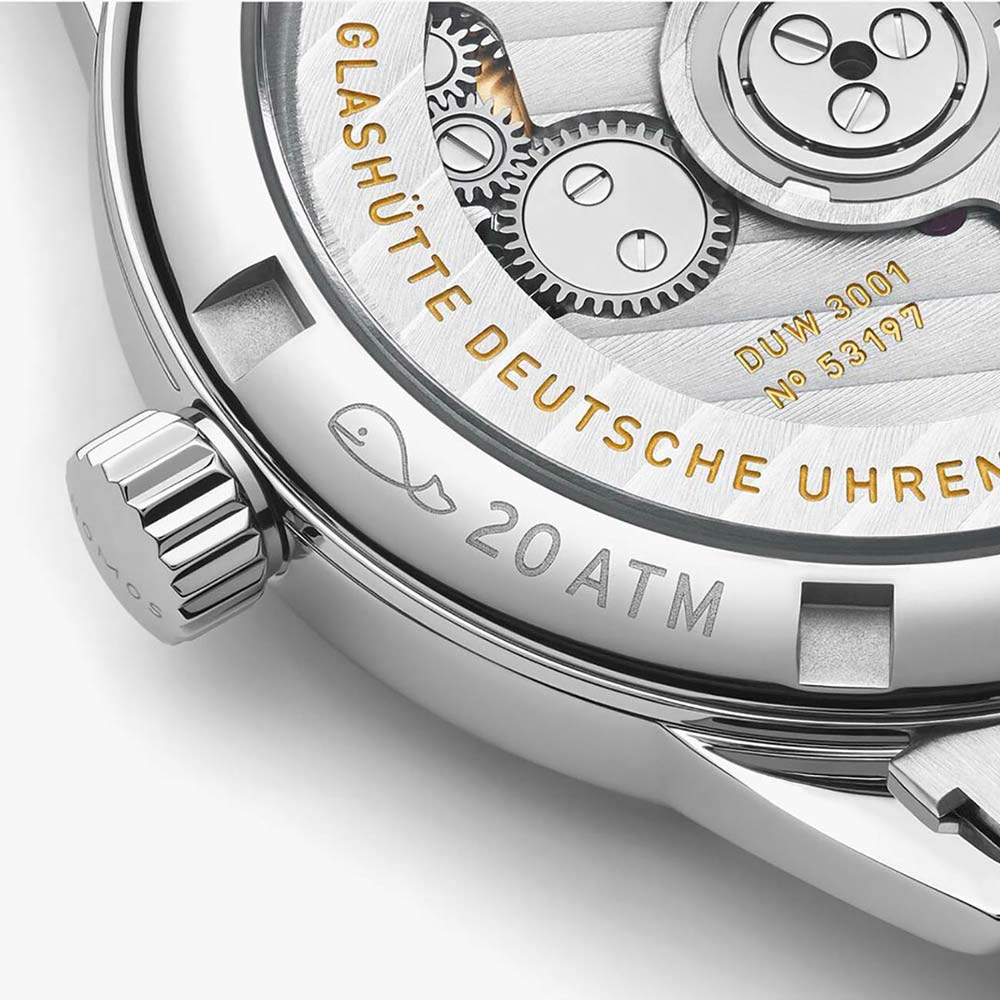 NOMOS Club Sport Neomatik 34 NOMOS757