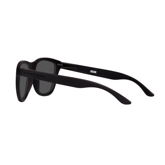 Hawkers Carbon O18TR01