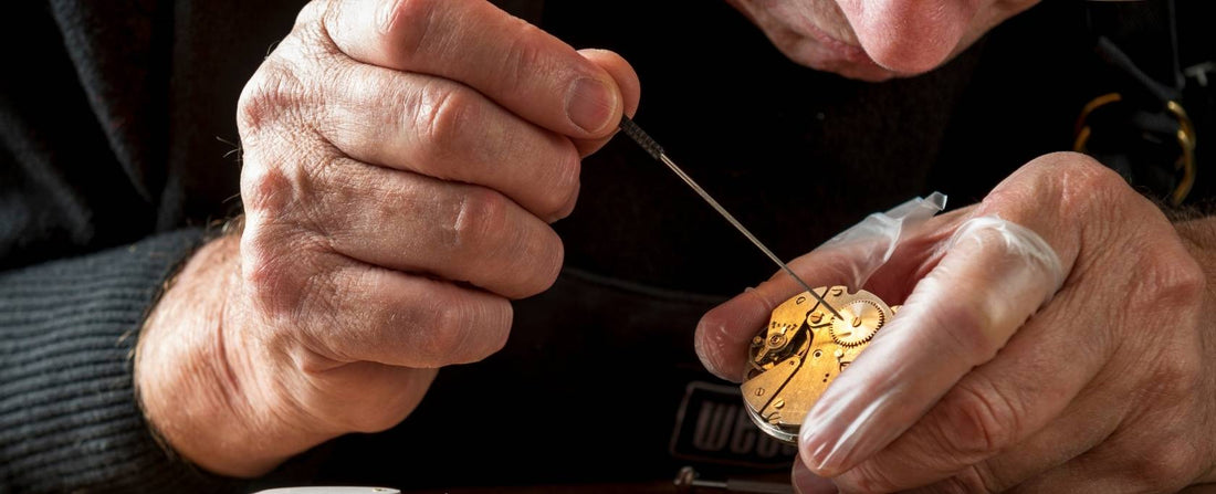 How Long Does a Watch Battery Last? A Guide to Quartz Watches