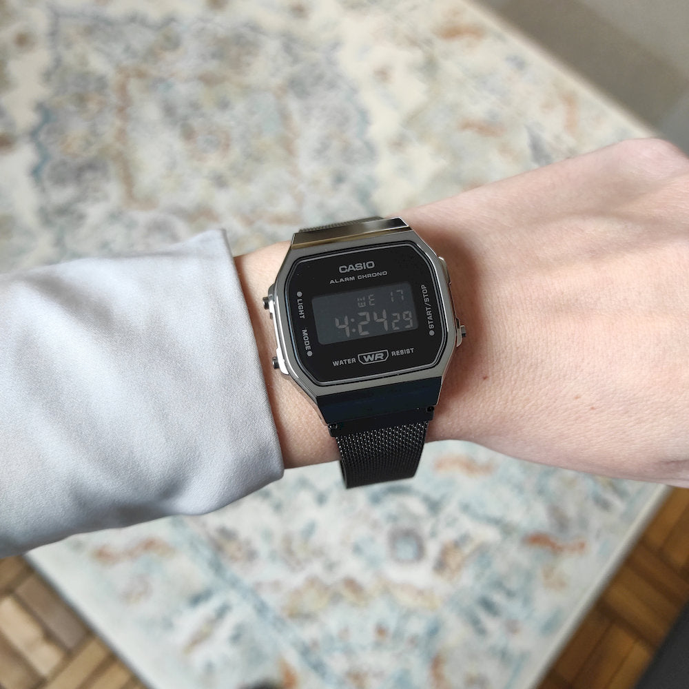 CASIO A168WEMB-1B ブラックメッシュメタルバンド A168WEMB-1B | CASIO SINGAPORE