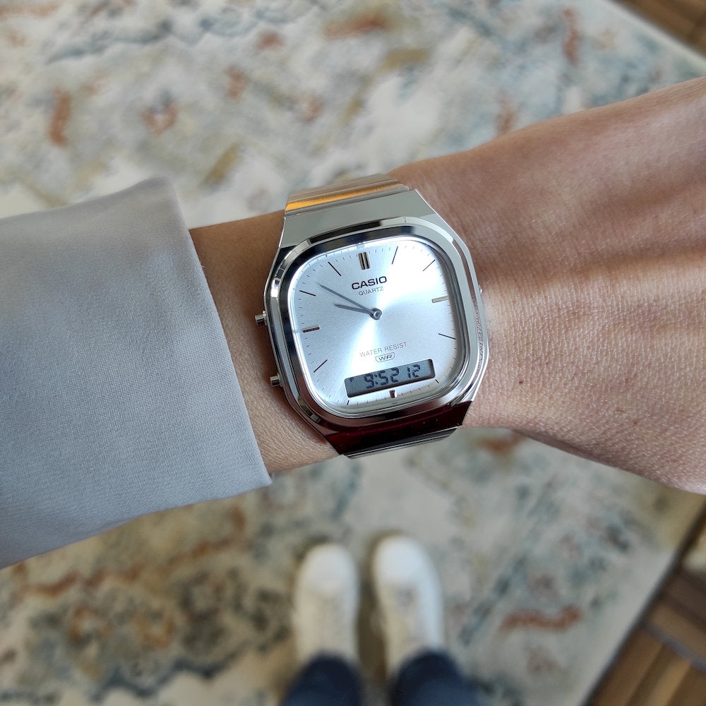 Casio Vintage Ceas De Mână (AQ-240E-7AEF) – WatchClick