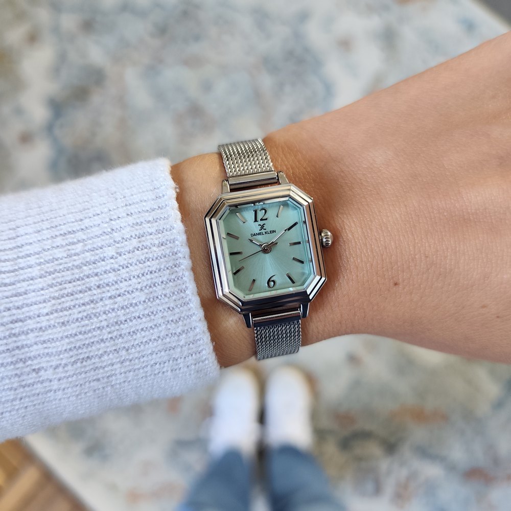 Daniel Klein DK113945-2