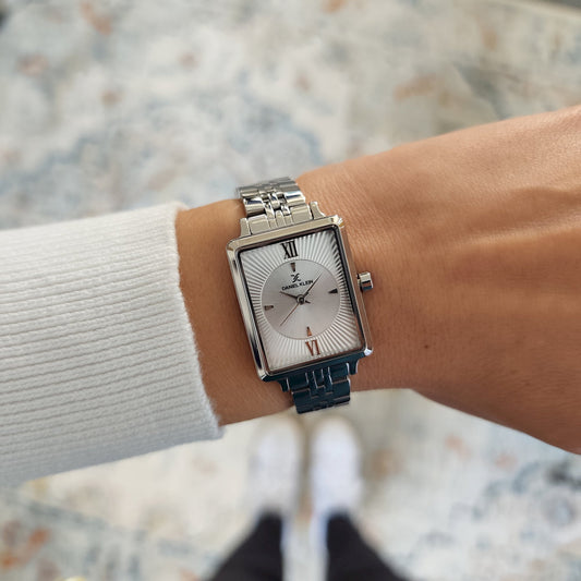 Daniel Klein DK114055-1