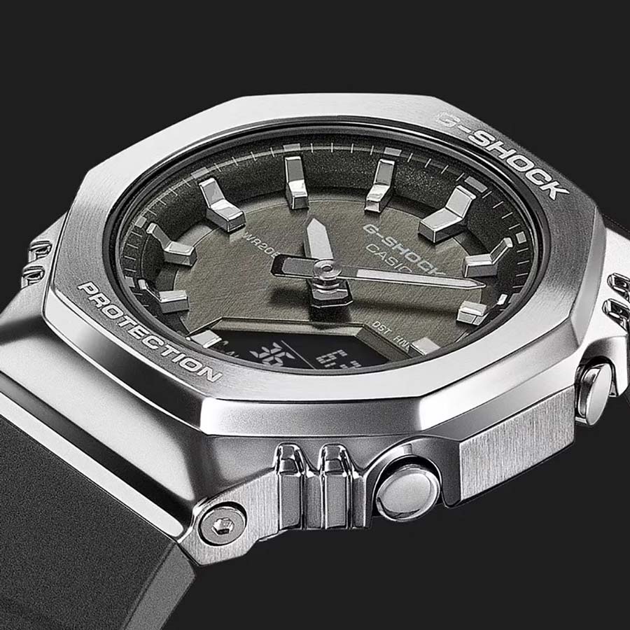 G-SHOCK GM-S2110 ブラック 箱付き Casio G-Shock GM Women's Watch (GM-S2110-1A7ER) – WatchClick