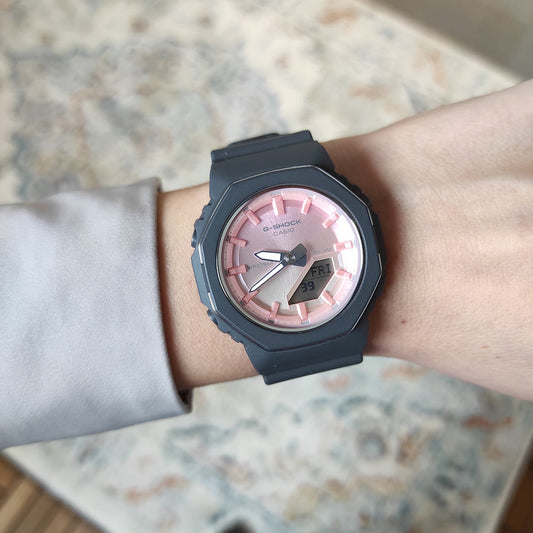 Casio G-Shock GMA-P2110SC-4AER