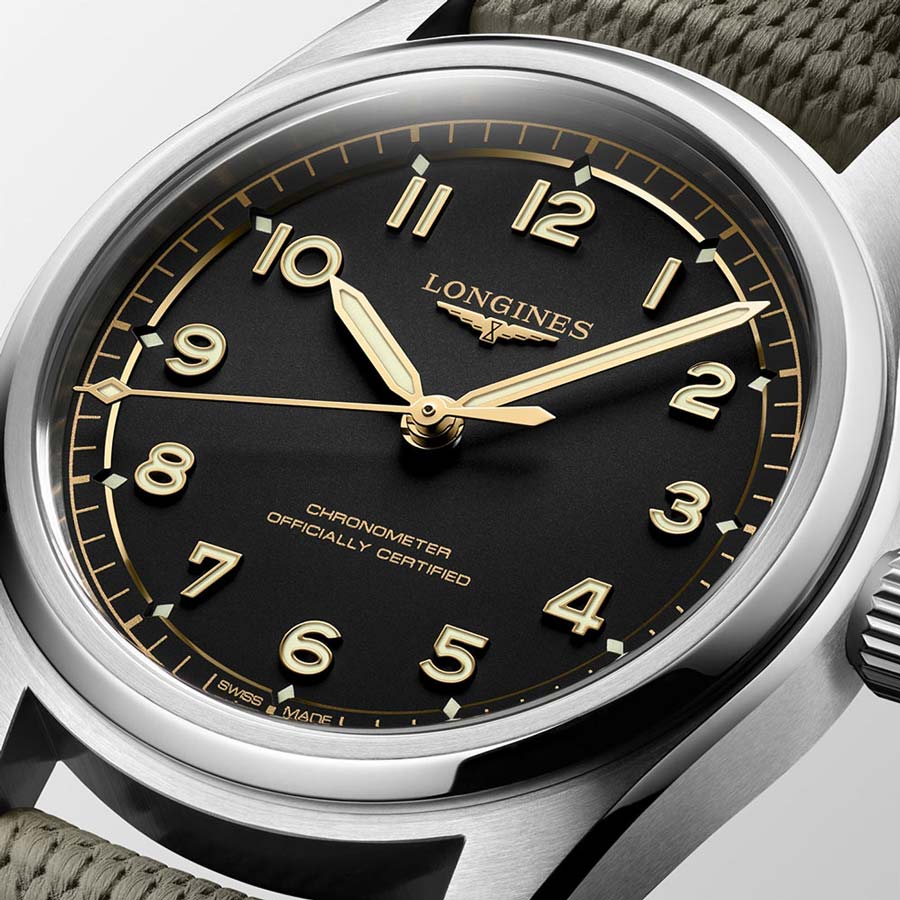 Longines Spirit Pilot L3.809.4.53.9