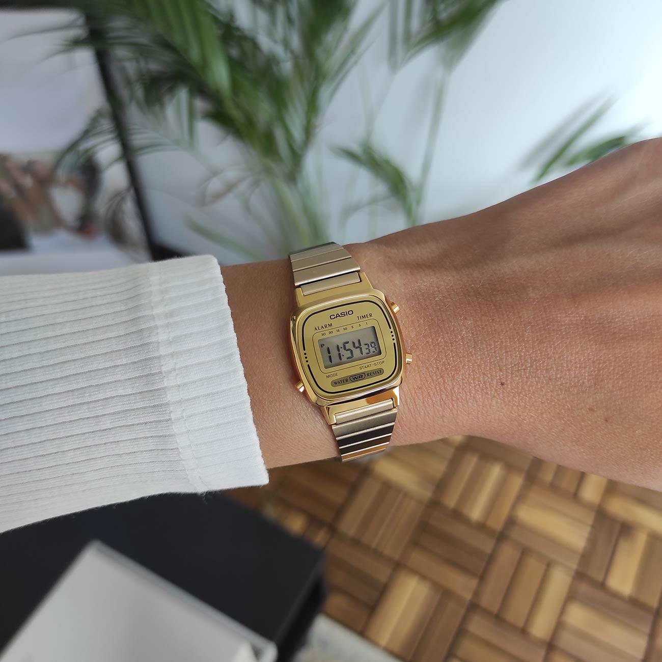 Casio Vintage Damenuhr (LA670WEGA-9EF) – WatchClick