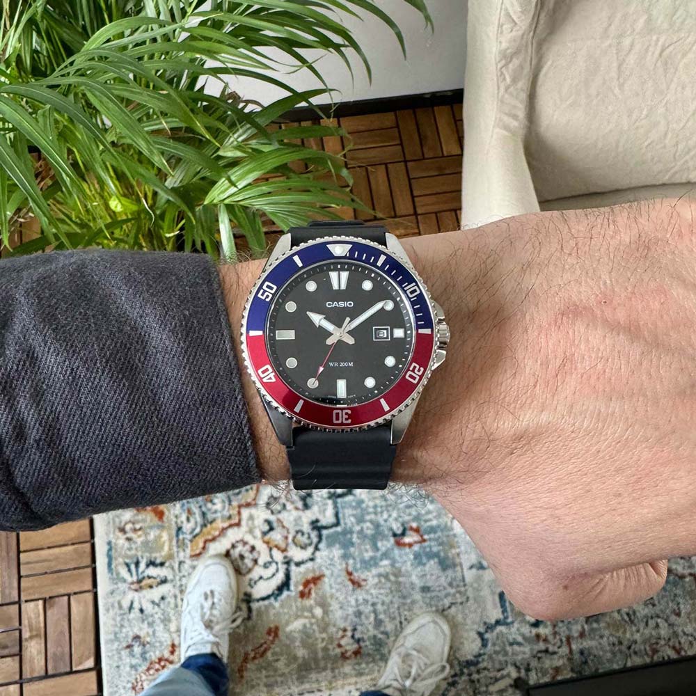 Casio Duro Herrenuhr (MDV-107-1A3VEF) – WatchClick