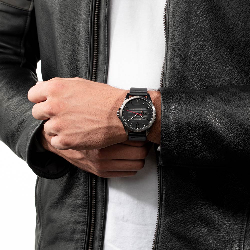Police Orologio Uomo Barwell 3H, Movimento Al Quarzo, Cinturino In Cuoio Nero, Cassa Grigia Ref. PEWJA2204502