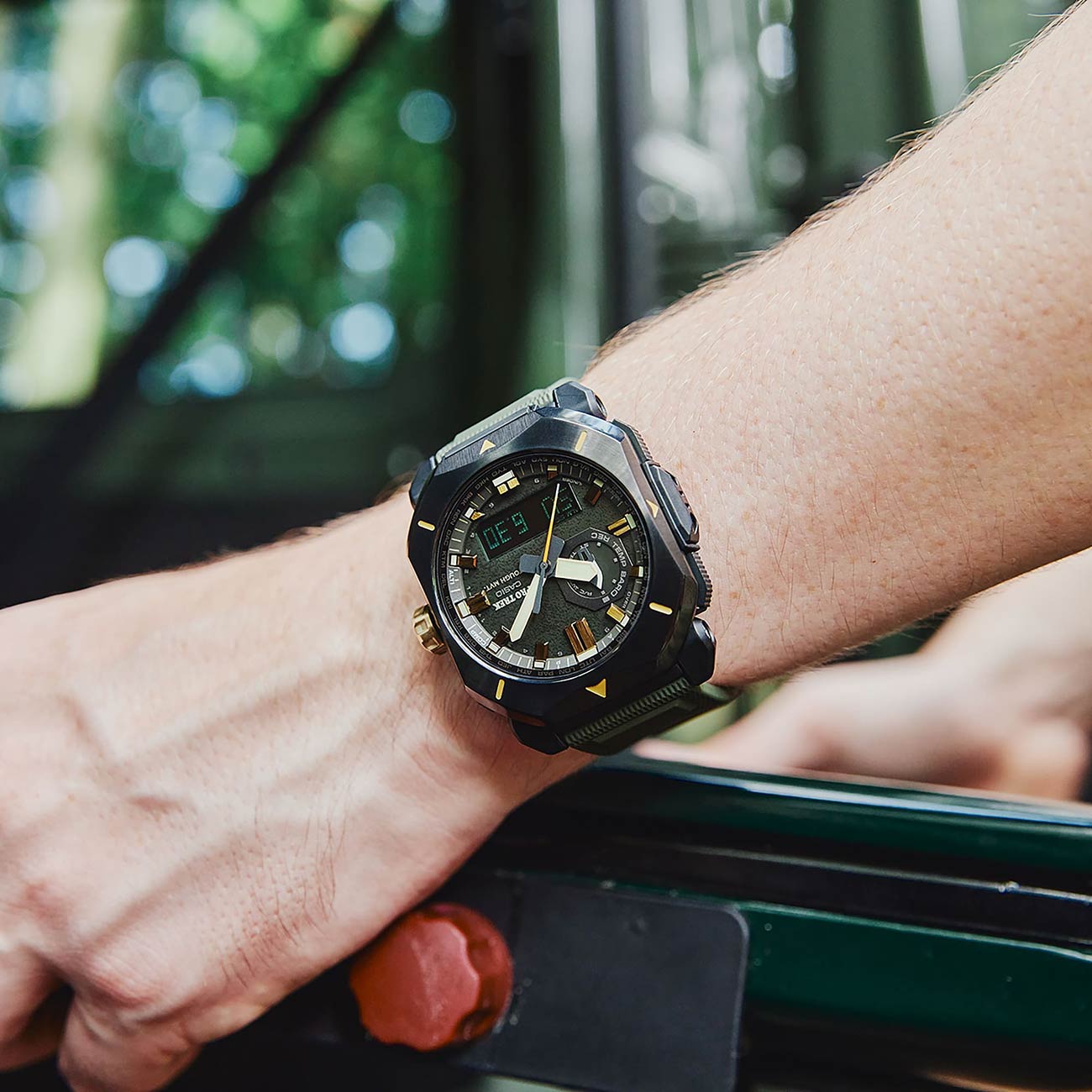 Casio Pro Trek Men's Watch (PRW-6900Y-3ER) – WatchClick