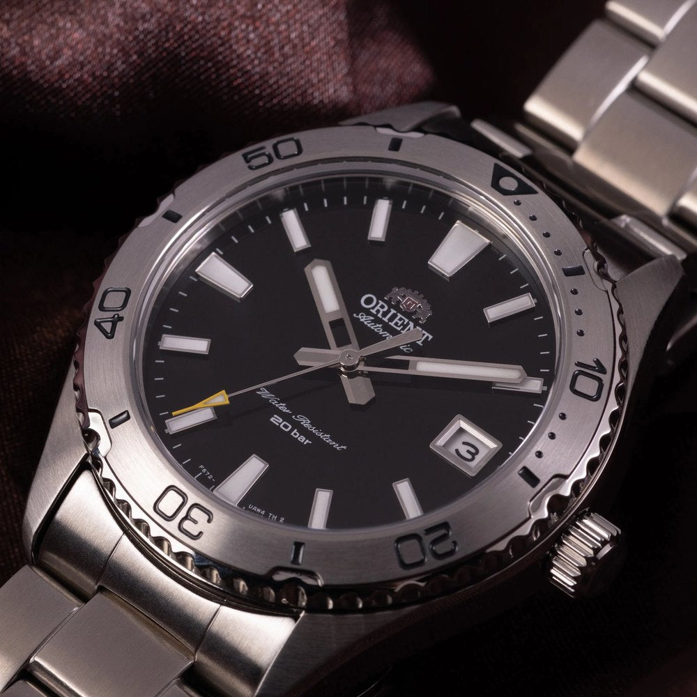 Orient Sports Mako AC0Q Diver RA-AC0Q01B30B