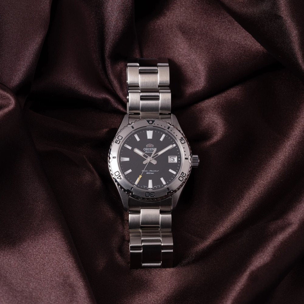Orient Sports Mako AC0Q Diver RA-AC0Q01B30B