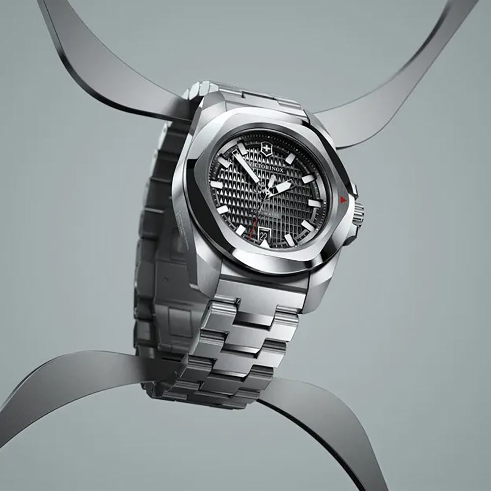 Victorinox I.N.O.X. 242019