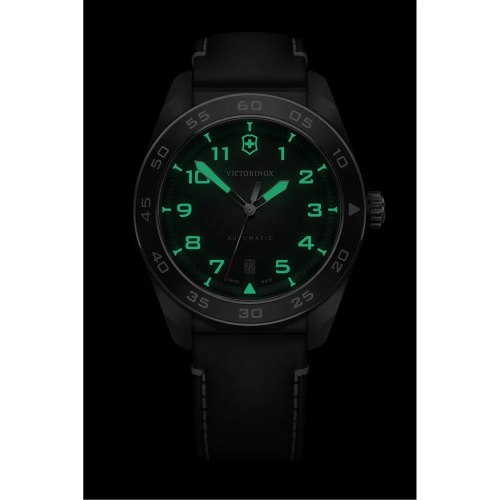 Victorinox Swiss Army Men's Watch (242044) – WatchClick