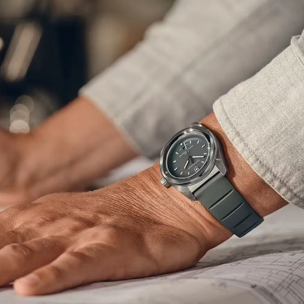 Victorinox Concept One 242052